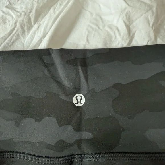 Lululemon Black Camo Leggings - Picture 3 of 3